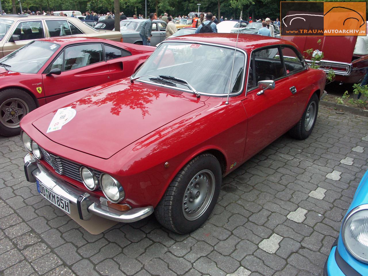 Alfa Romeo 2000 GTV Bertone '1975 (3).jpg 214.8K